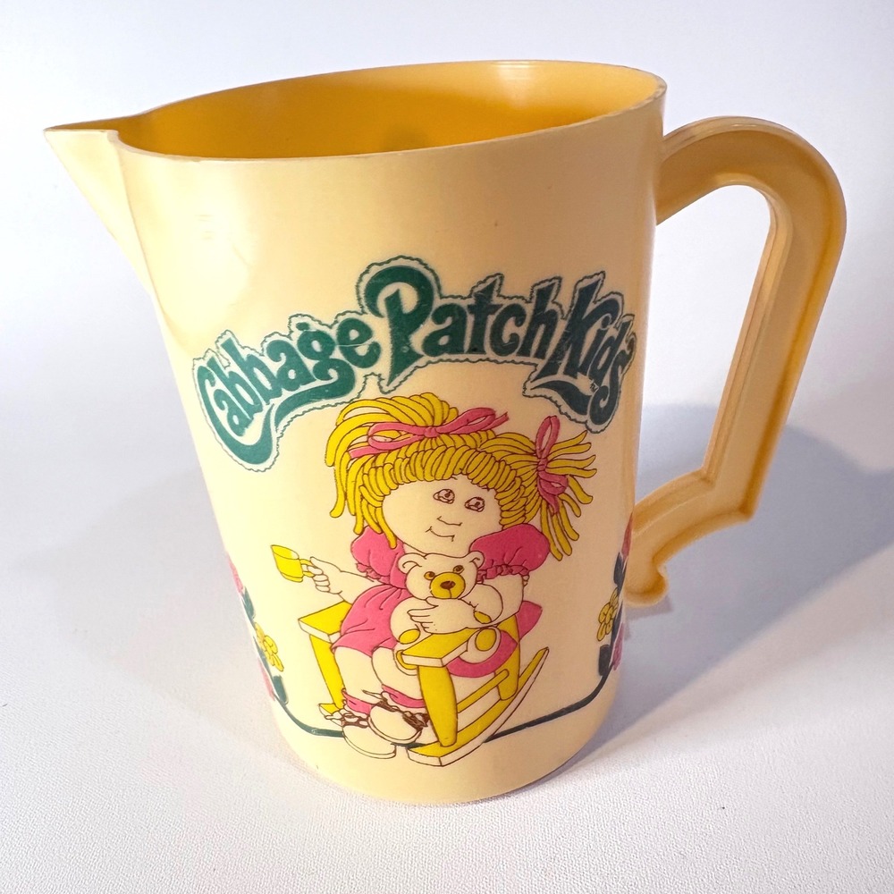 Vintage Cabbage Patch Kids Pitcher Yellow 1980s Made in Italy Retro Juicer